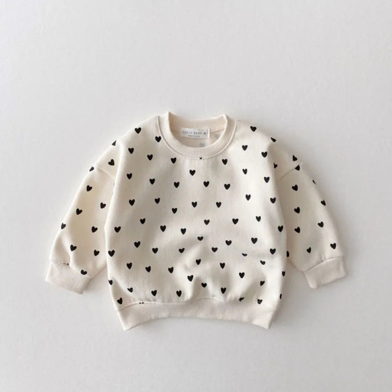Baby Bubble heart print hoodie set featuring a cozy, casual design with a soft fabric and charming heart patterns.