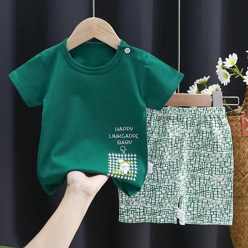 Baby Bubble cartoon print contrast T-shirt and shorts set featuring colorful character designs on soft fabric for kids.