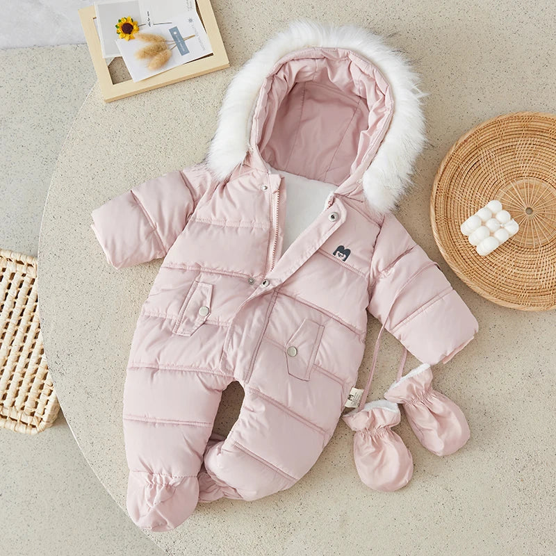 Baby Bubble baby winter snowsuit, hooded puffer jumpsuit with insulated design, suitable for cold weather and outdoor play.